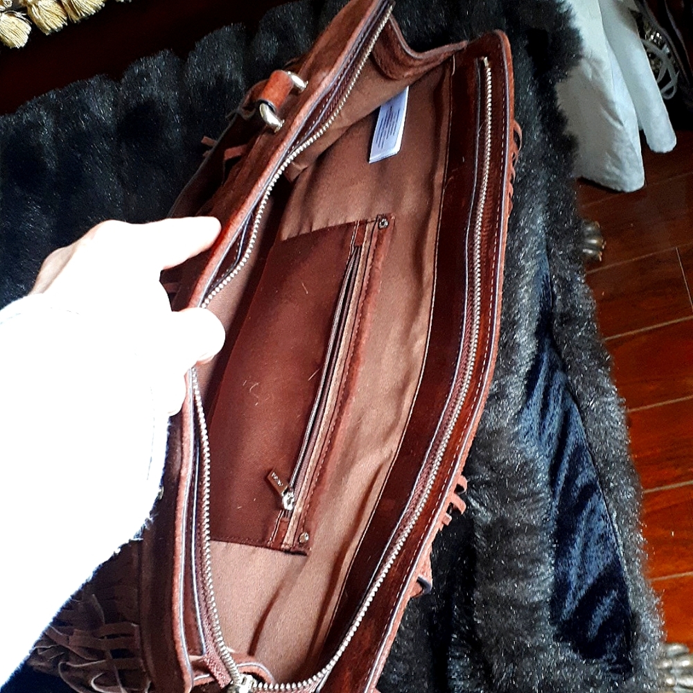 New Danier Brown Leather Fringe Bag - Picture 2 of 6